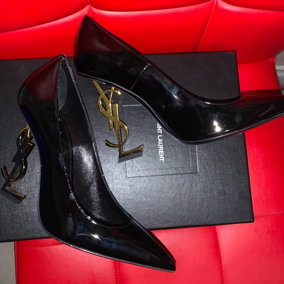 SAINT LAURENT
OpYum Patent 110mm YSL-Heel Pumps - Picture 1 of 5